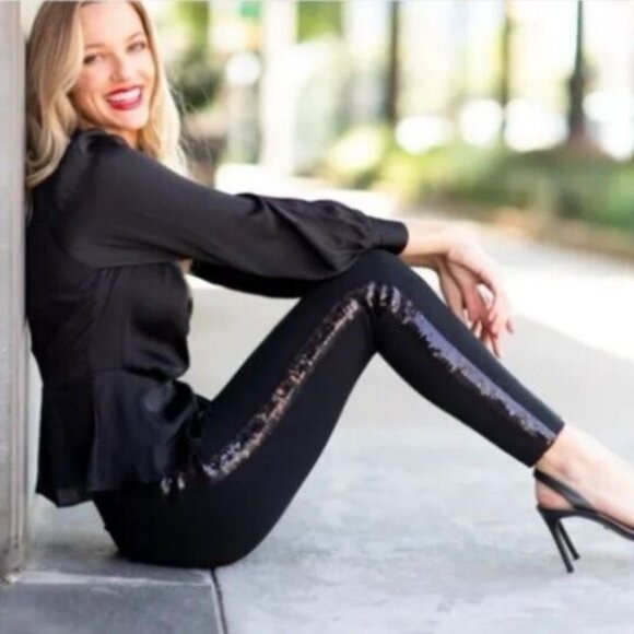SPANX Pants - SPANX NWT Black Sequin-Trim Ponte Leggings - Women SIZE S